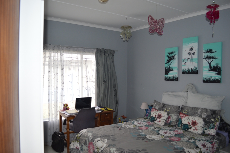 4 Bedroom Property for Sale in Victoria Park Eastern Cape